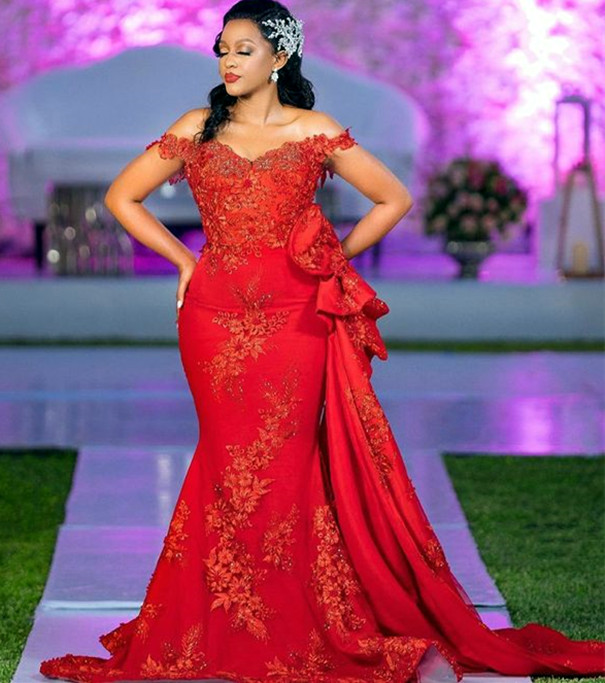 2021 Plus Size Arabic Aso Ebi Red Mermaid Sexy Prom Dresses Lace Beaded Vintage Evening Formal Party Second Reception Gowns Dress ZJ775