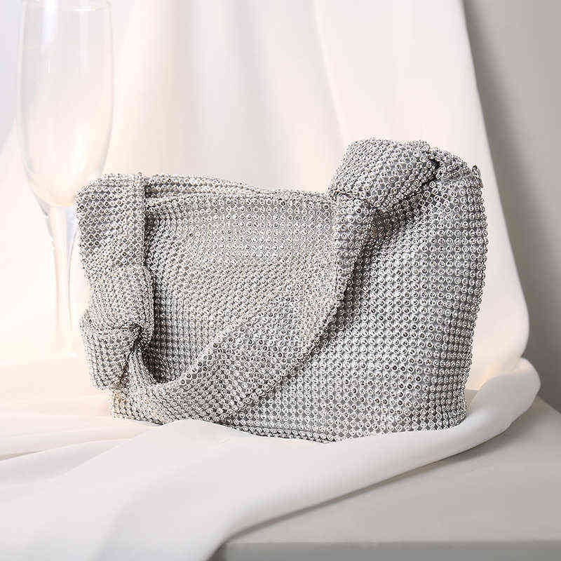 100% Handmade Rhinestone Evening Clutch Silver Sparkling Crystal Evening Wedding Tote Luxury Designer Shoulder Bag AA220303
100% Handmade Rhinestone Evening Clutch Silver Sparkling Crystal Evening Wedding Tote Luxury Designer Shoulder Bag AA220303