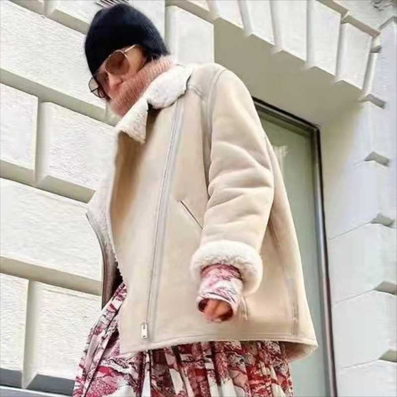 Women's Jackets Pirate Hippie Zipper Graphic 2021 Autumn Winter Turtleneck Solid Coats Femme Causal Vintage Classic Streetwear Tops, Black;brown
Women's Jackets Pirate Hippie Zipper Graphic 2021 Autumn Winter Turtleneck Solid Coats Femme Causal Vintage Classic Streetwear Tops, Black;brown