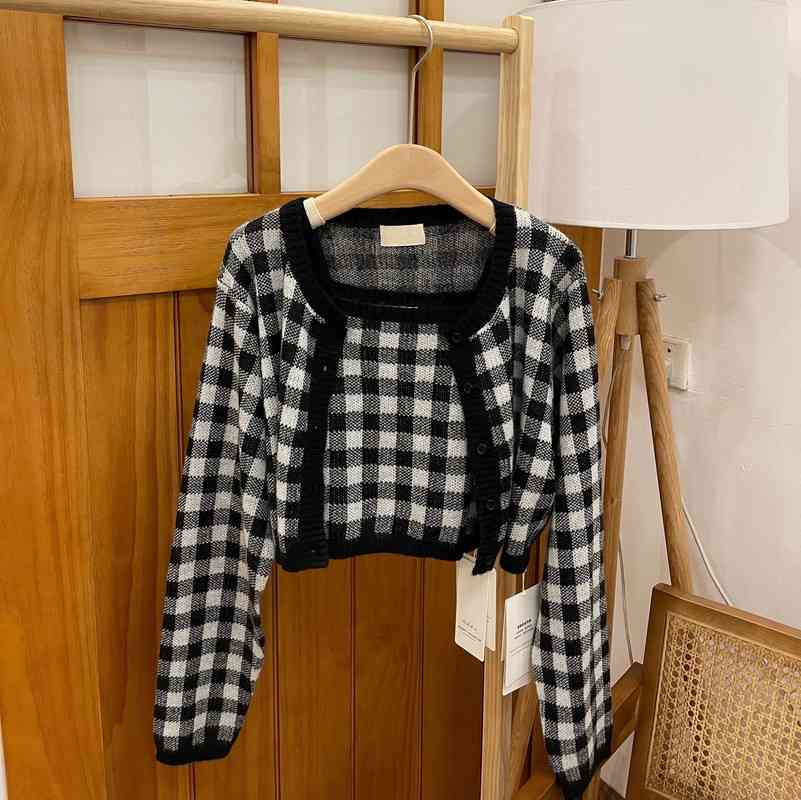 Jumpers O Neck Long Sleeve Contrast Sweater Black White Plaid Cardigan Jacket Sexy Crop Top Retro Japan Style Chic Sweet Fashion 210429