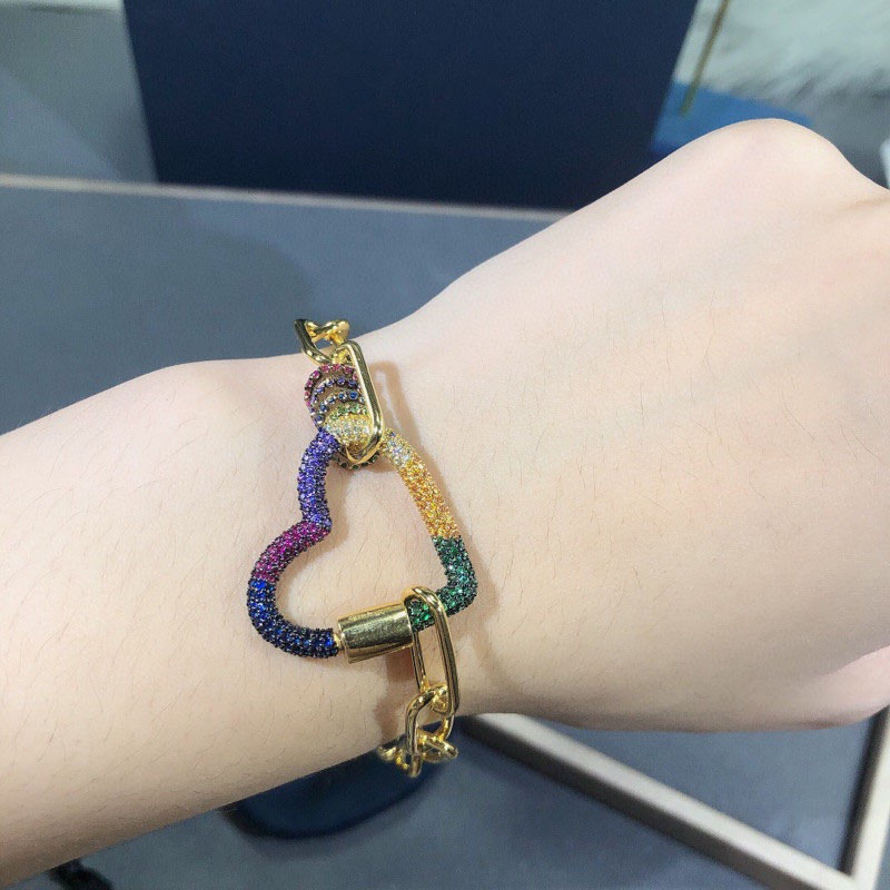 Bangle Bracelet Love Color thick watches Women Men couple fashion designer watche Top Quality Wedding Party Thanksgiving Day Valentine Jewelry 05
Bangle Bracelet Love Color thick watches Women Men couple fashion designer watche Top Quality Wedding Party Thanksgiving Day Valentine Jewelry 05