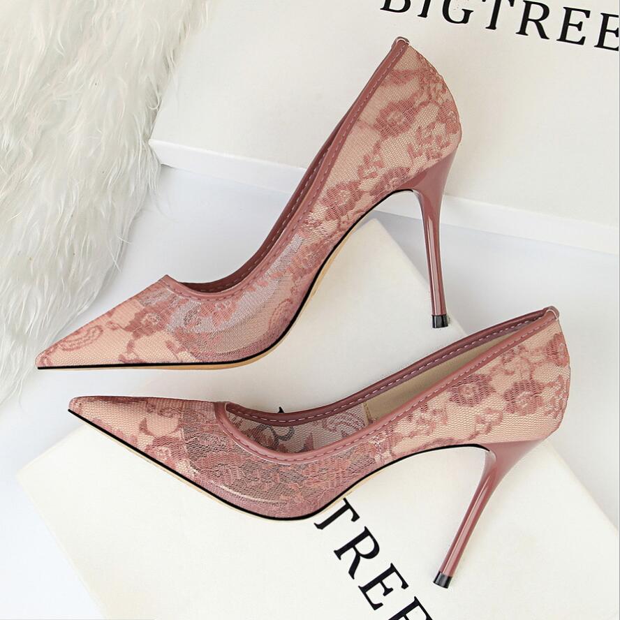 Luxury Designer Women sandals High Heel Shoes Red bottoms plus size eu34 to 45 Pointed Toes Transparent Pumps crystal rhinestone Butterfly wings, Extra shipping
Luxury Designer Women sandals High Heel Shoes Red bottoms plus size eu34 to 45 Pointed Toes Transparent Pumps crystal rhinestone Butterfly wings, Extra shipping