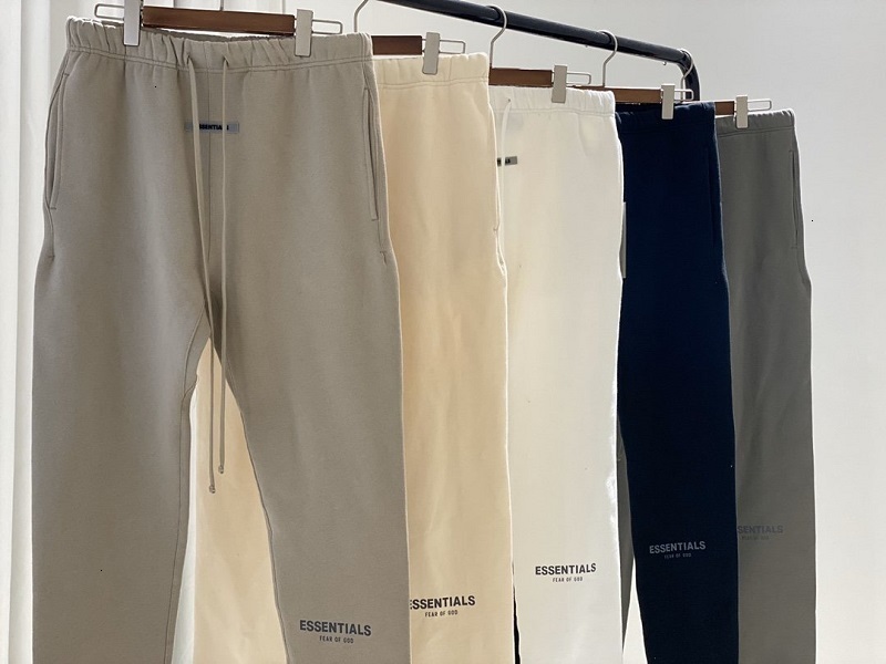 Winter 2020 USA Autumn Fear Of God Essentials 3M Reflective Trousers Casual Fog Sweatpants Men Women Jogger Pants, Black
Winter 2020 USA Autumn Fear Of God Essentials 3M Reflective Trousers Casual Fog Sweatpants Men Women Jogger Pants, Black