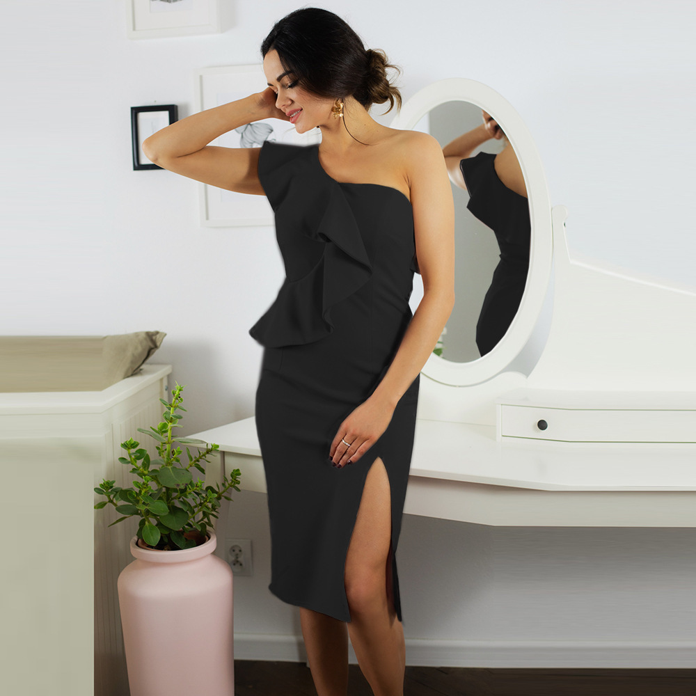 Women Dress Ruffles Irregular Off Shoulder Black White Red Plus Size Asymmetry Sexy Summer es Clothes 210513