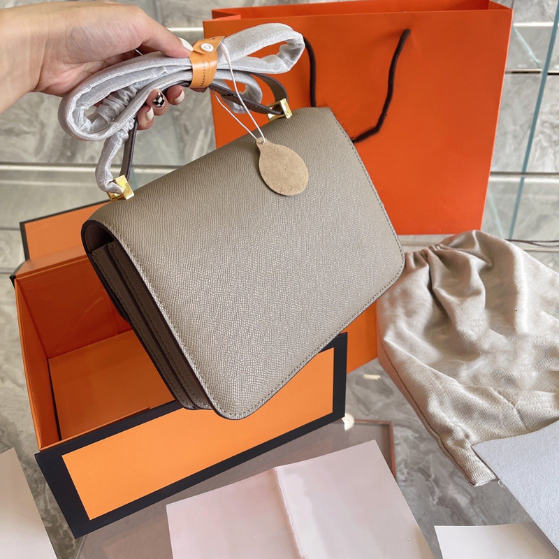 Crossbody Bag Designer Purse Shoulder Bags Handbags Fashion brand Genuine leather High-quality Different colors with original box size 23 cm, Brown
Crossbody Bag Designer Purse Shoulder Bags Handbags Fashion brand Genuine leather High-quality Different colors with original box size 23 cm, Brown