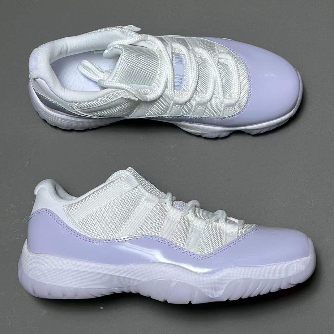 2022 Release Authentic 11 Low WMNS Pure Violet White Shoes Air Sole Men Women 23 Real Carbon Fiber Outdoor Sports Sneakers With Original box
2022 Release Authentic 11 Low WMNS Pure Violet White Shoes Air Sole Men Women 23 Real Carbon Fiber Outdoor Sports Sneakers With Original box