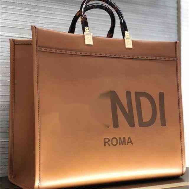 Authentic Fend women's bag hot stamping letter old Canvas Shopping Bag Tote Shopping Bag DC9, Reading 
Authentic Fend women's bag hot stamping letter old Canvas Shopping Bag Tote Shopping Bag DC9, Reading