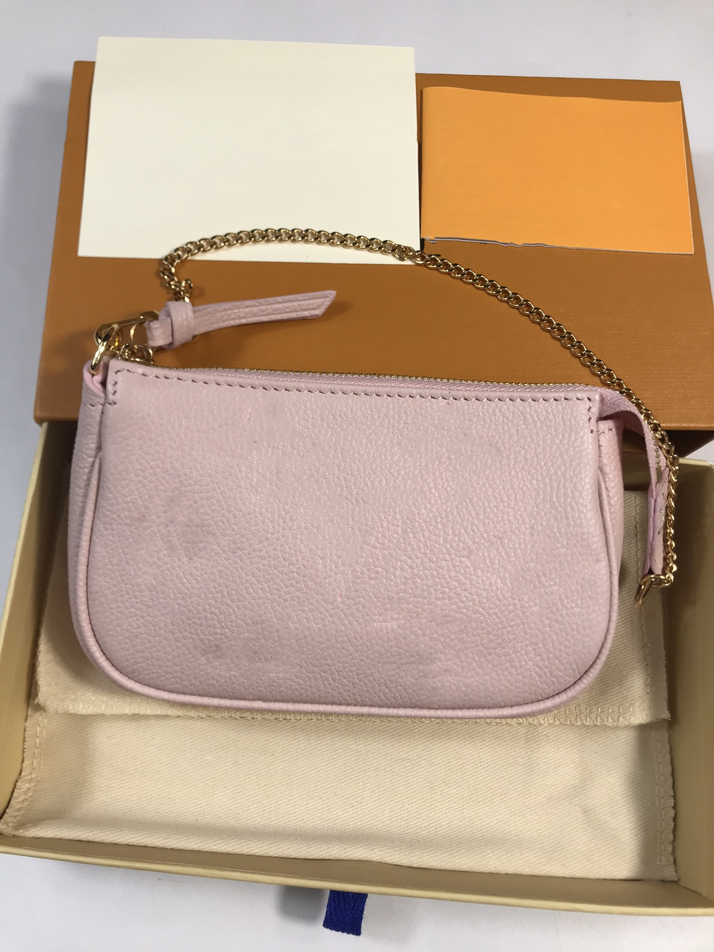 2pcs/set Women Shoulder Bag Luxury Designers Handbags Fashion Purses Female Outdoor Purse Lady Shopping Handbag Leathe Packs, Ivory
2pcs/set Women Shoulder Bag Luxury Designers Handbags Fashion Purses Female Outdoor Purse Lady Shopping Handbag Leathe Packs, Ivory
