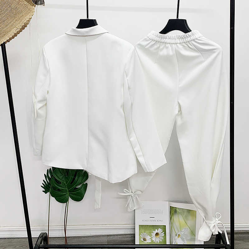 SISPELL Female Two piece Suit Lapel Collar Long Sleeve Loose Lace Up Blazer Coat High Waist Women's Casual Set 210930