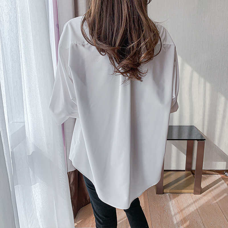 Korean Women's Shirt Chiffon Blouses for Women Long Sleeve Shirts Female Top White Oversize Blouse Tops Woman 210604
