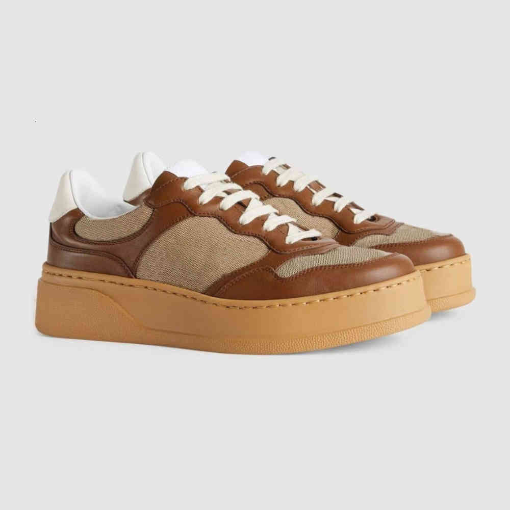 Luxury Designers Shoes 2022 Fashion New Men Trainer 4cm Thick Bottom Genuine Leather Casual Shoe Women Outdoor Sneakers Platform S yemianbu, Black with patterm
Luxury Designers Shoes 2022 Fashion New Men Trainer 4cm Thick Bottom Genuine Leather Casual Shoe Women Outdoor Sneakers Platform S yemianbu, Black with patterm