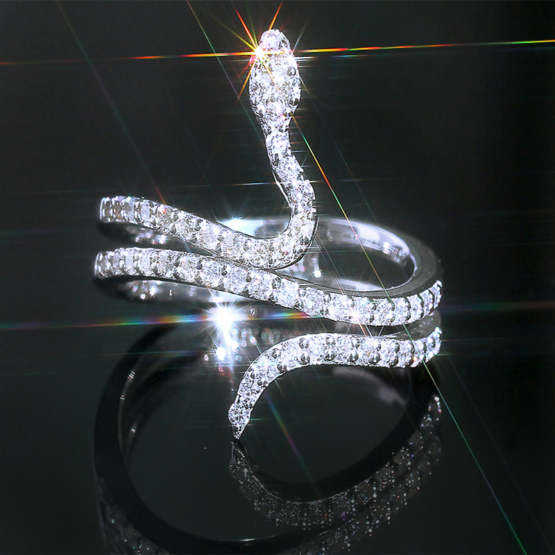 Fashion Trends Animal Snake Women Ring Silver Color Bling Bling CZ Stone Exquisite Stackable Snake-shape Rings
Fashion Trends Animal Snake Women Ring Silver Color Bling Bling CZ Stone Exquisite Stackable Snake-shape Rings
