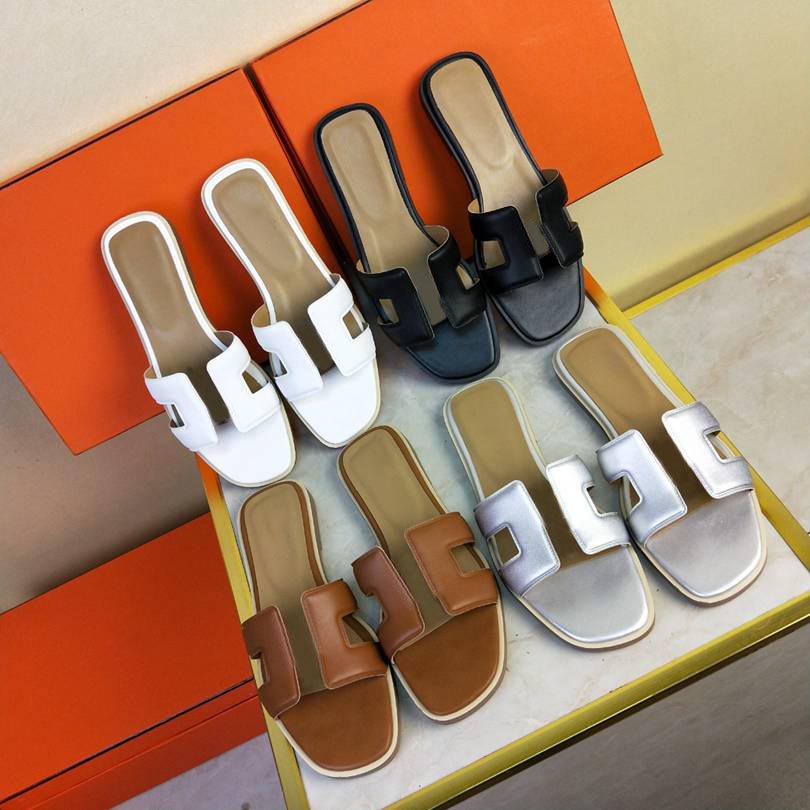 brand women slippers Classic Flat woman slipper Summer lady Cartoon Big Head Slide Leather Hotel Bath fashion womens shoes Large size 35-42, Black 
brand women slippers Classic Flat woman slipper Summer lady Cartoon Big Head Slide Leather Hotel Bath fashion womens shoes Large size 35-42, Black