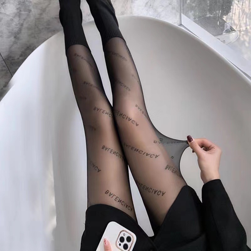 Net red Paris home's same letter black silk stockings can be cut at will pineapple cat claw stockings anti wolf stockings fishing net
Net red Paris home's same letter black silk stockings can be cut at will pineapple cat claw stockings anti wolf stockings fishing net