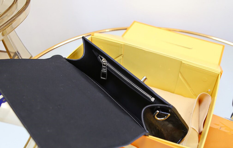Saddle Handbag Felicie Marmont Backpack Designer Louisbags_18 Onthego Purse Bag Dingdanduoduo888 Marc Snaps Bags Akend Handbags Original
Saddle Handbag Felicie Marmont Backpack Designer Louisbags_18 Onthego Purse Bag Dingdanduoduo888 Marc Snaps Bags Akend Handbags Original