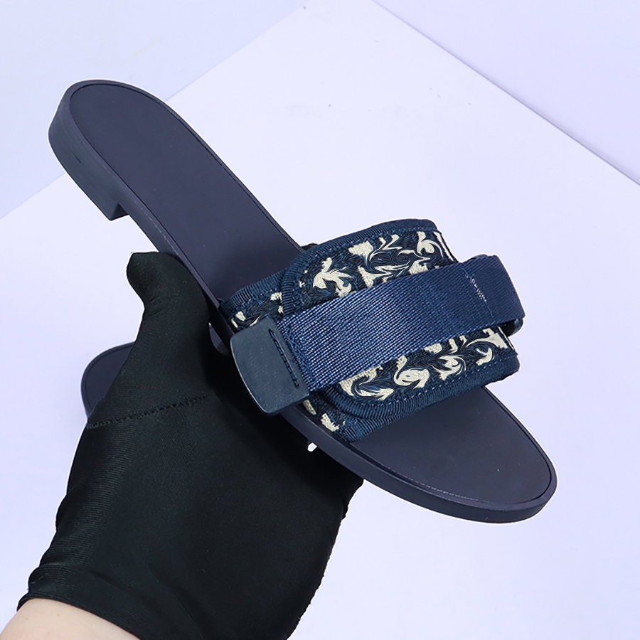 Luxury Brand Sandals Designer Slippers Slides Floral Brocade Genuine Leather Flip Flops Women Shoes Sandal by gogo_shoes 16, #37
Luxury Brand Sandals Designer Slippers Slides Floral Brocade Genuine Leather Flip Flops Women Shoes Sandal by gogo_shoes 16, #37