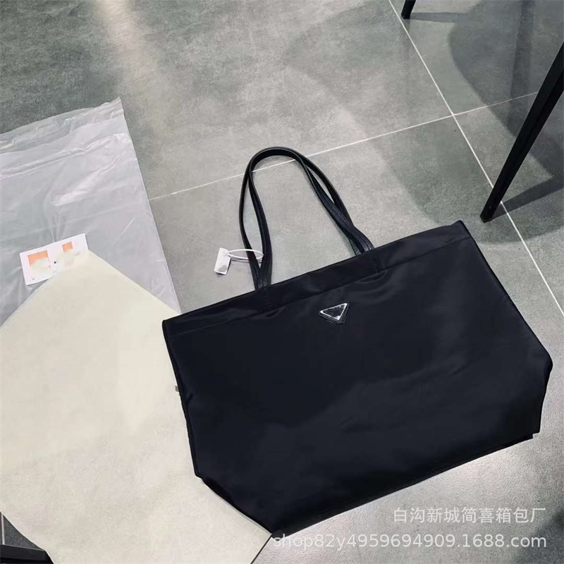 80% Off envelope female new high-capacity Nylon Tote Bag versatile one shoulder armpit bag shopping Handbags, Black
80% Off envelope female new high-capacity Nylon Tote Bag versatile one shoulder armpit bag shopping Handbags, Black
