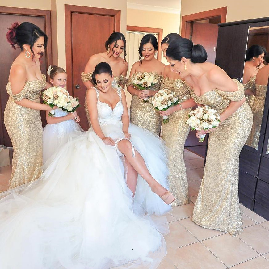 Off the Shoulder Gold Sequins Bridesmaid Dress Evening Gown Formals Wear Mermaid Long Backless Plus Size Prom Gowns Wedding Guest Dress