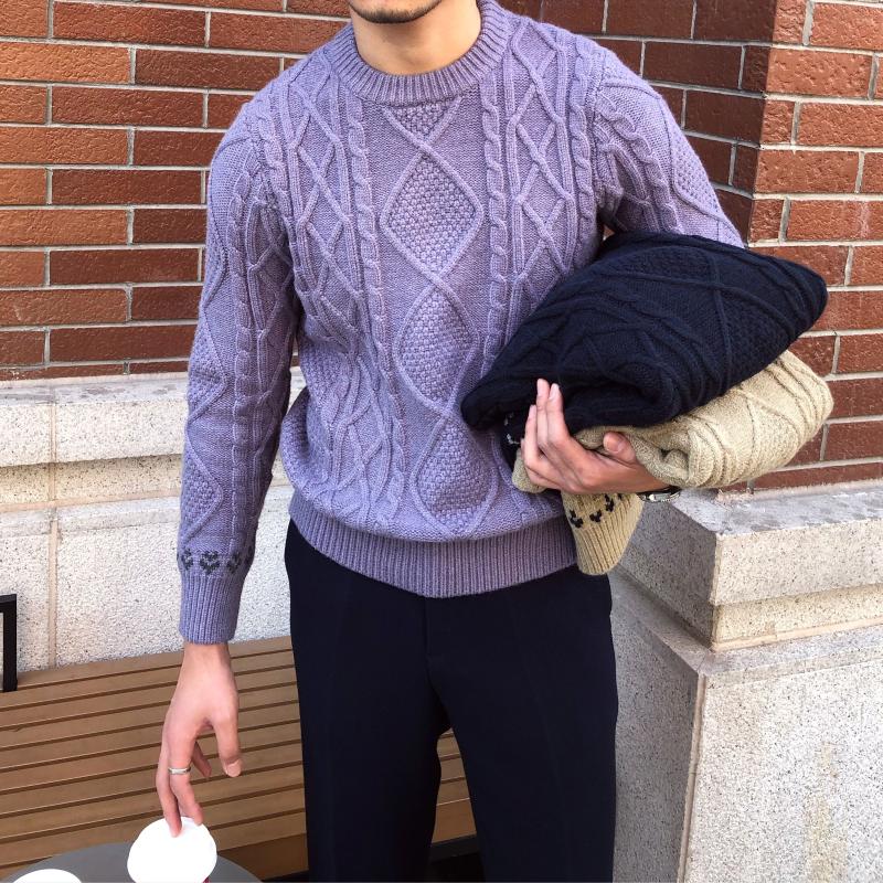 Men's Sweaters 2022 Men Autumn Winter Fashion Solid Color Pullover Tops Male Slim Long Sleeve Sweater Thick Casual Knitted O886, White;black
Men's Sweaters 2022 Men Autumn Winter Fashion Solid Color Pullover Tops Male Slim Long Sleeve Sweater Thick Casual Knitted O886, White;black