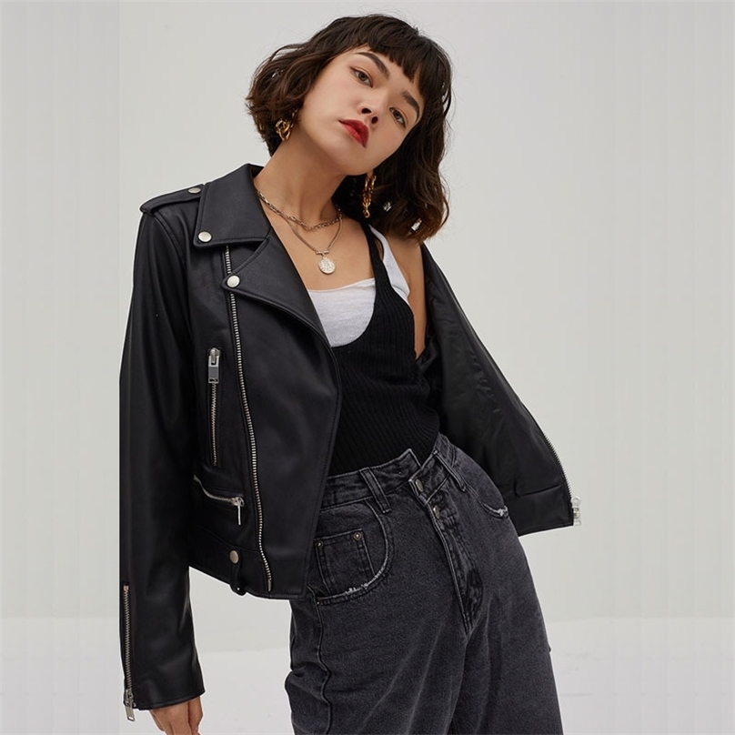 Spring Autumn Leather Jackets For Women Biker Moto Short Coats Ladies Black Rivet Punk Style Outwear Woman Street Jacekts 210525 
Spring Autumn Leather Jackets For Women Biker Moto Short Coats Ladies Black Rivet Punk Style Outwear Woman Street Jacekts 210525