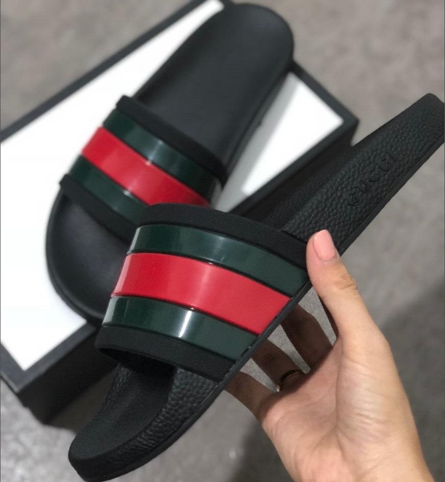 Men Women Slides Mens slipper Flip Flops Striped Gear Bottoms Sandals High Quality Printed Non-Slip Slippers Hollow Beach Sandal With Box, Black
Men Women Slides Mens slipper Flip Flops Striped Gear Bottoms Sandals High Quality Printed Non-Slip Slippers Hollow Beach Sandal With Box, Black