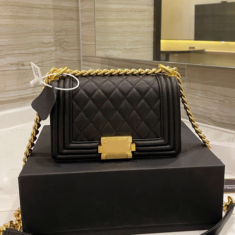 Luxurys Designers Top Quality Women Classic Mini Boy Bags Quilted Chain Flap Diamond Calfskin Caviar Genuine Leather Shoulder Crossbody Clut