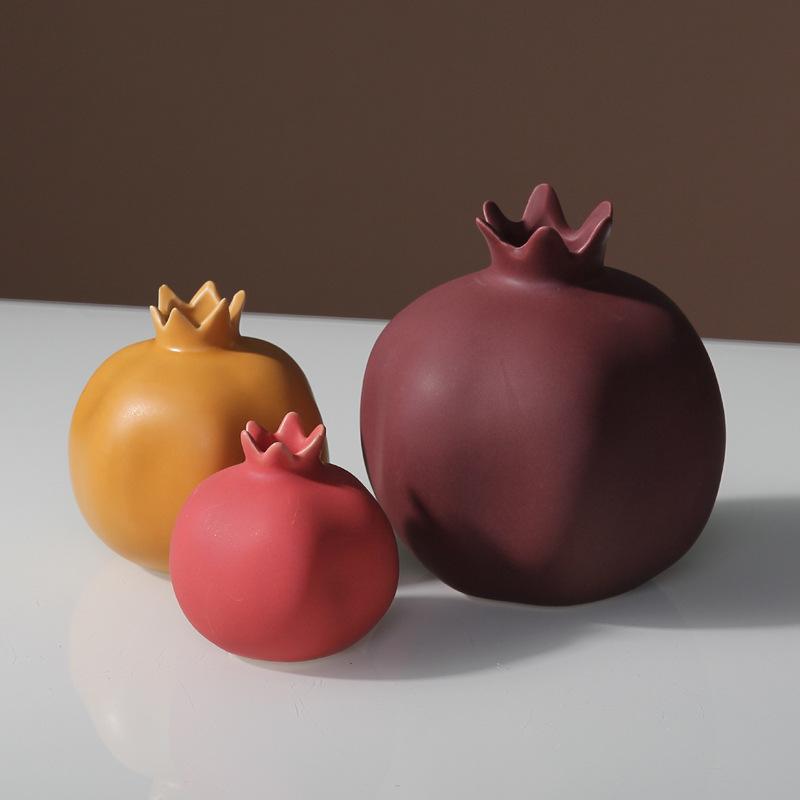 Colorful Ceramic Pomegranate Desktop Vase Ornaments Model Room Home Soft Designer Table Decoration Accessories Terrarium Decor Vases