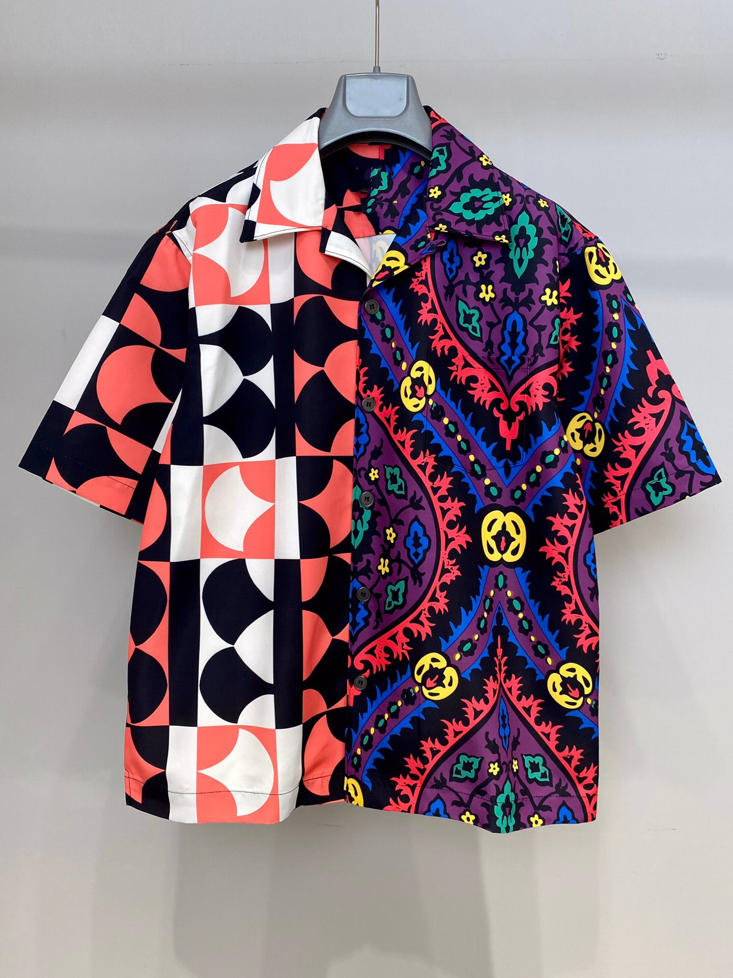 2021 mens t shirts men Women shirt luxury Designers OS size t-shirt geometric print summer fashionTees high quality Casual short sleeves, White;black
2021 mens t shirts men Women shirt luxury Designers OS size t-shirt geometric print summer fashionTees high quality Casual short sleeves, White;black