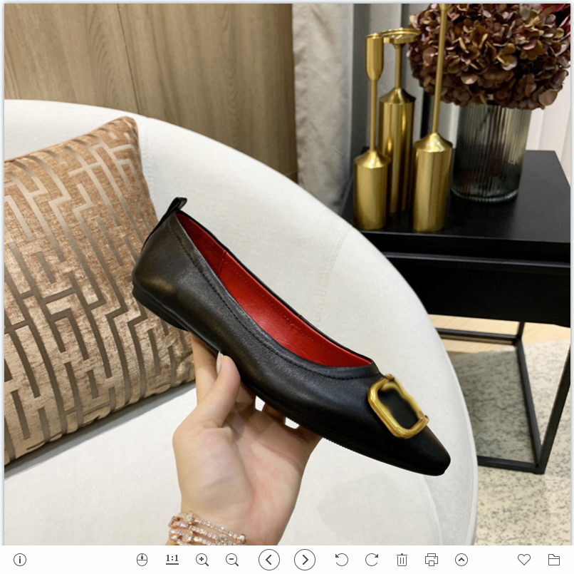 2021 Good Quality Fashion Women Luxurys Designers Shoes Designer Sandals Womens Luxury High Heels Sandal Dress Shoess With Box Size 35-41 -G496, Black
2021 Good Quality Fashion Women Luxurys Designers Shoes Designer Sandals Womens Luxury High Heels Sandal Dress Shoess With Box Size 35-41 -G496, Black