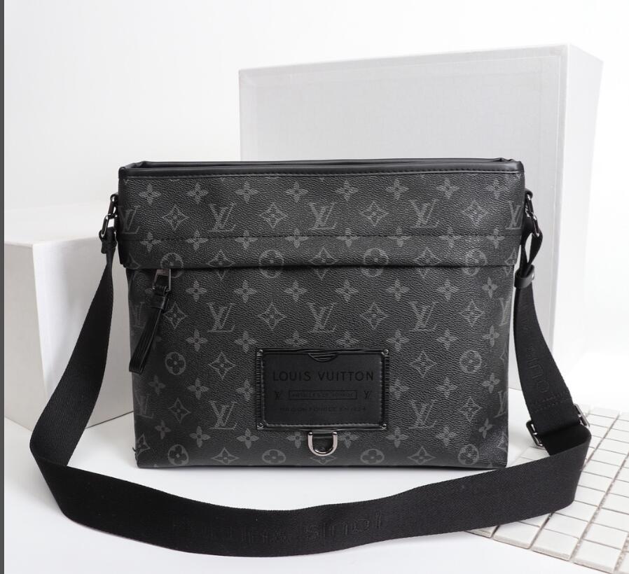 1-35 new Men Shoulder Bag Leather Messenger Bags lady Designer Handbags cosmetic cross body Bag ladies wallet GGLVLouis
Vitton YSL
VUTTON
1-35 new Men Shoulder Bag Leather Messenger Bags lady Designer Handbags cosmetic cross body Bag ladies wallet GGLVLouis
Vitton YSL
VUTTON