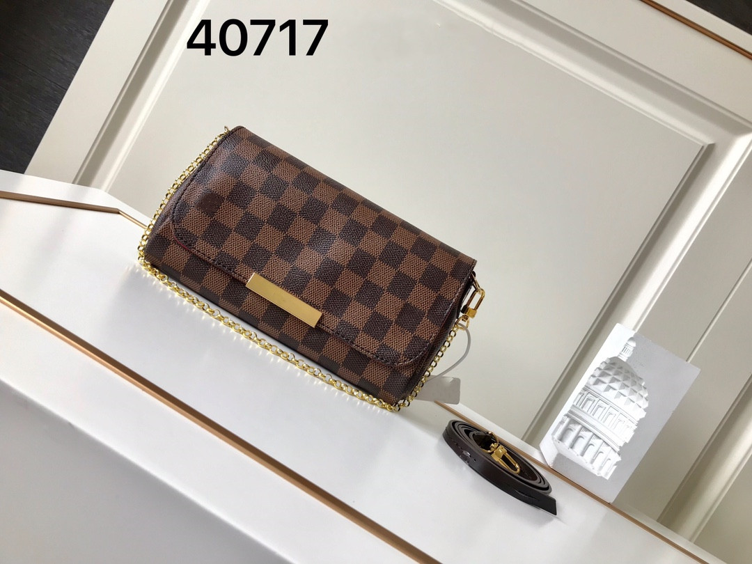 YY Womens messenger bag Fashion luxurys designers Genuine Leather men mens Shoulder Lady Totes purse handbags crossbody backpack wallet
YY Womens messenger bag Fashion luxurys designers Genuine Leather men mens Shoulder Lady Totes purse handbags crossbody backpack wallet