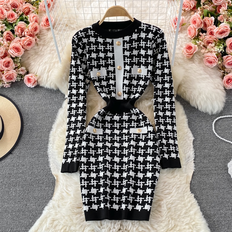 2021 Autumn winter new design womens o-neck long sleeve houndstooth grid knitted short dress