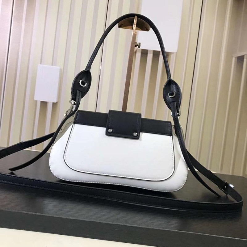 Designer handbag Louisbags_18 Saddle bag Felicie marmont Onthego Mini Backpack purse Dingdanduoduo888 marc Snaps Bags akend G hand Two-tone BNH5
Designer handbag Louisbags_18 Saddle bag Felicie marmont Onthego Mini Backpack purse Dingdanduoduo888 marc Snaps Bags akend G hand Two-tone BNH5
