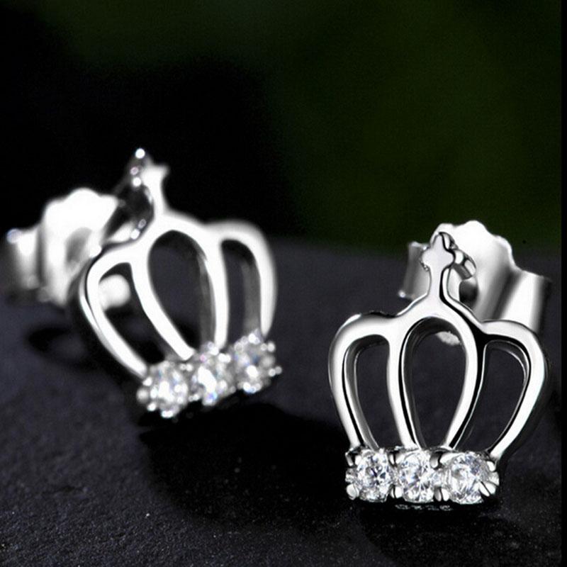 Stud Women Crown Cubic Zirconia Crystal Earrings Luxury Princess Temperament Ear Jewelry Prom Female Fashion Rhinestone Accessories
Stud Women Crown Cubic Zirconia Crystal Earrings Luxury Princess Temperament Ear Jewelry Prom Female Fashion Rhinestone Accessories
