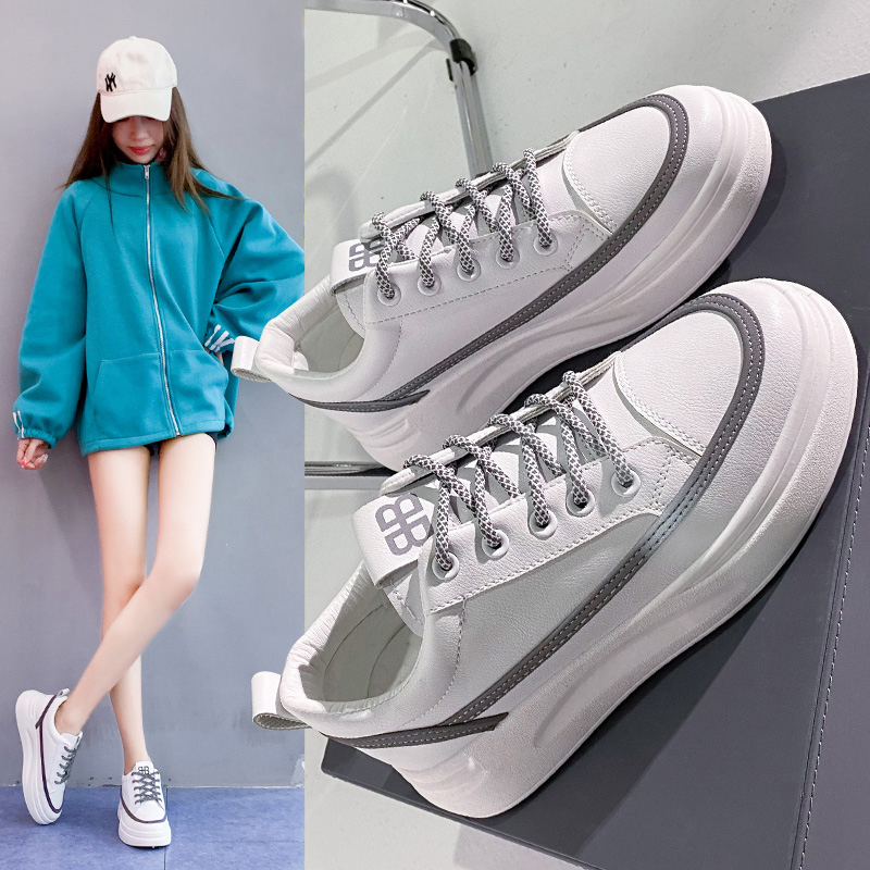 Womens Running Casual shoes Luxurys Designers Breathable and lightweight Trainers Walking Sports Sneakers
Womens Running Casual shoes Luxurys Designers Breathable and lightweight Trainers Walking Sports Sneakers