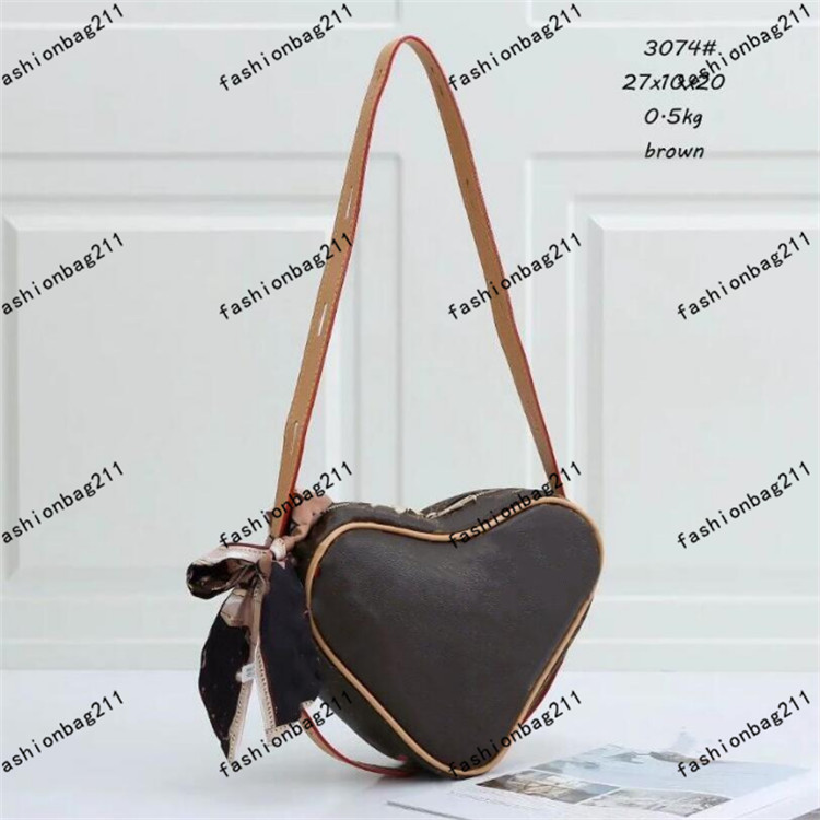 Women Luxurys Designers Bags 2021 Handbags Famous fashion love ladies crossbody heart-shaped bag wallet handbag shoulder coin purse, Card bag haig
Women Luxurys Designers Bags 2021 Handbags Famous fashion love ladies crossbody heart-shaped bag wallet handbag shoulder coin purse, Card bag haig