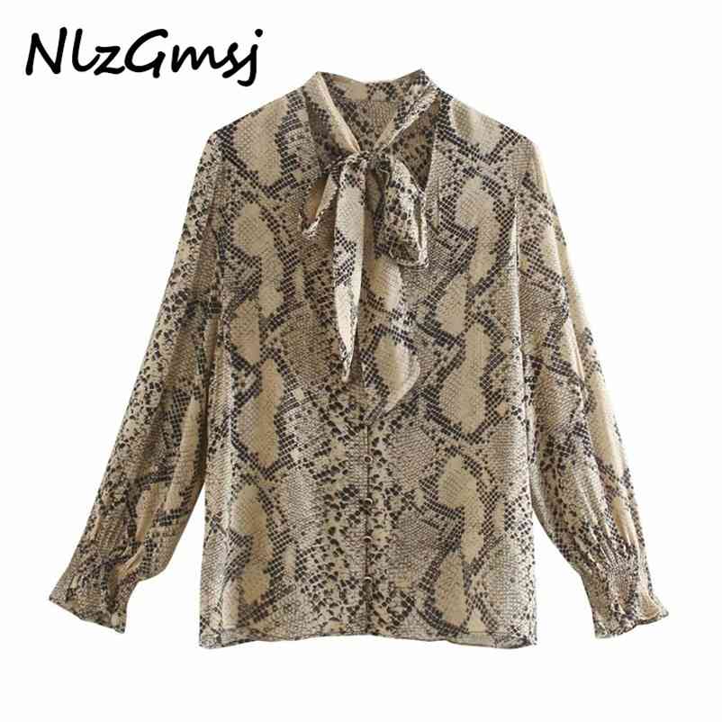 Women Fashion Snake Print Ruffled Loose Blouses Vintage Bow Tied Collar Long Sleeve Female Shirts Chic Tops 210628, Black
Women Fashion Snake Print Ruffled Loose Blouses Vintage Bow Tied Collar Long Sleeve Female Shirts Chic Tops 210628, Black