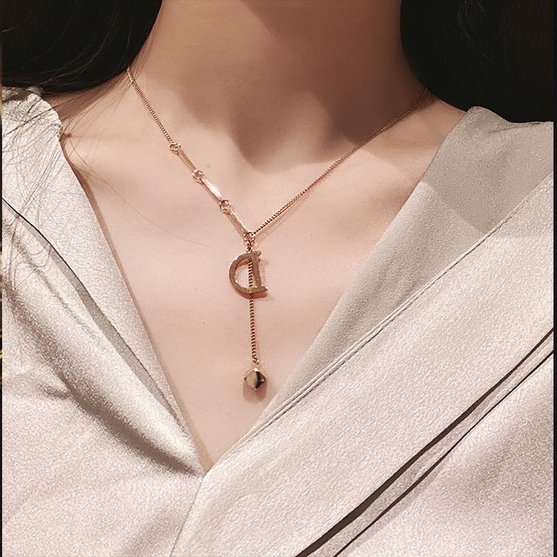 Pendant Necklaces XIYANIKE 316L Stainless Steel Gold Color Letter D Pandent For Women Tassel Choker 2021 Fashion Party Gift Jewelry
Pendant Necklaces XIYANIKE 316L Stainless Steel Gold Color Letter D Pandent For Women Tassel Choker 2021 Fashion Party Gift Jewelry
