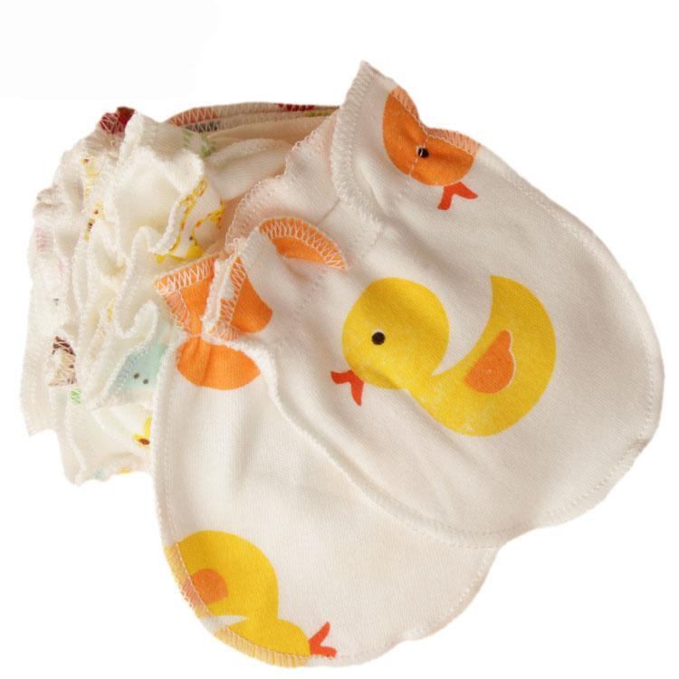 Infant anti-grasping gloves cartoon Warm winter gloves kids newborn Animal print Mittens