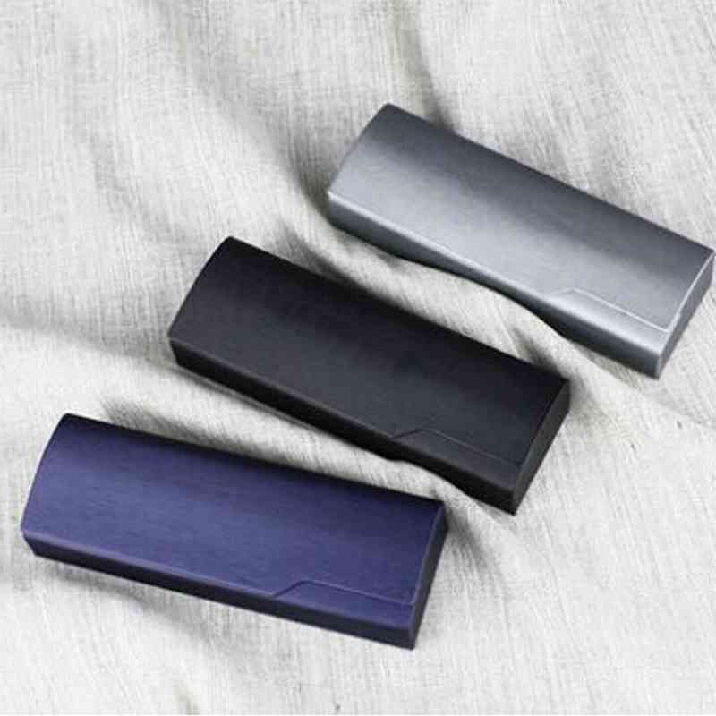 New Glasses Case For Men Women 2021 Retro Square Sunglasses Box Optical Handmade Storage Glasses Case
New Glasses Case For Men Women 2021 Retro Square Sunglasses Box Optical Handmade Storage Glasses Case