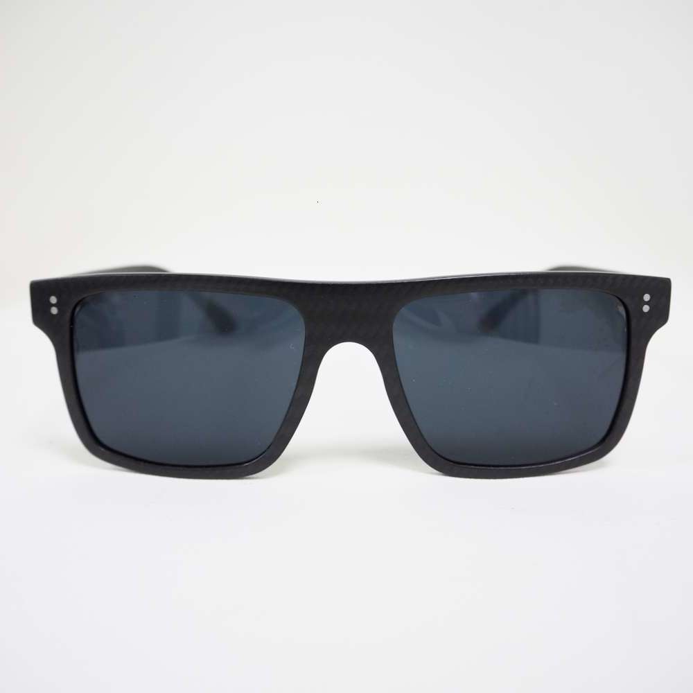 Highend accessories Men Women used carbon fiber sunglass with good strength, Black
Highend accessories Men Women used carbon fiber sunglass with good strength, Black