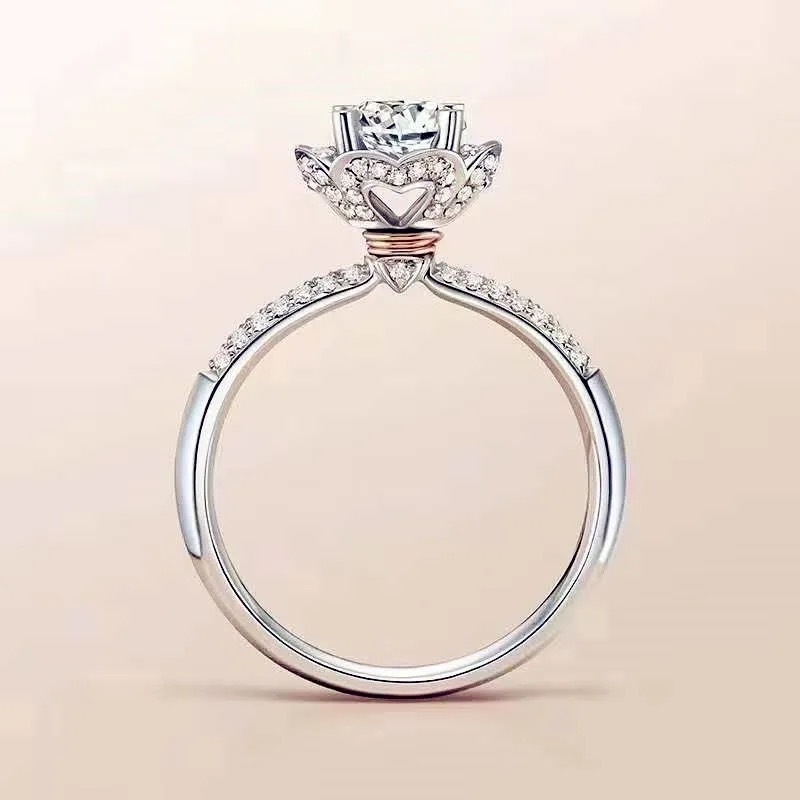 Moissanite Crown White Gold Plated S925 Sterling Silver Wedding Rings 1ct(6.5mm) Women Luxurious Fine Jewelry
Moissanite Crown White Gold Plated S925 Sterling Silver Wedding Rings 1ct(6.5mm) Women Luxurious Fine Jewelry