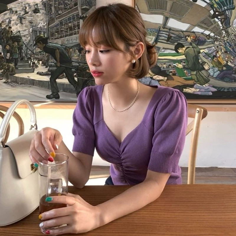 Wonder Knitted Short Sleeve T Shirts Retro V-Neck Puff Tees Vintage Korean Pleated Ladies Elastic 210510