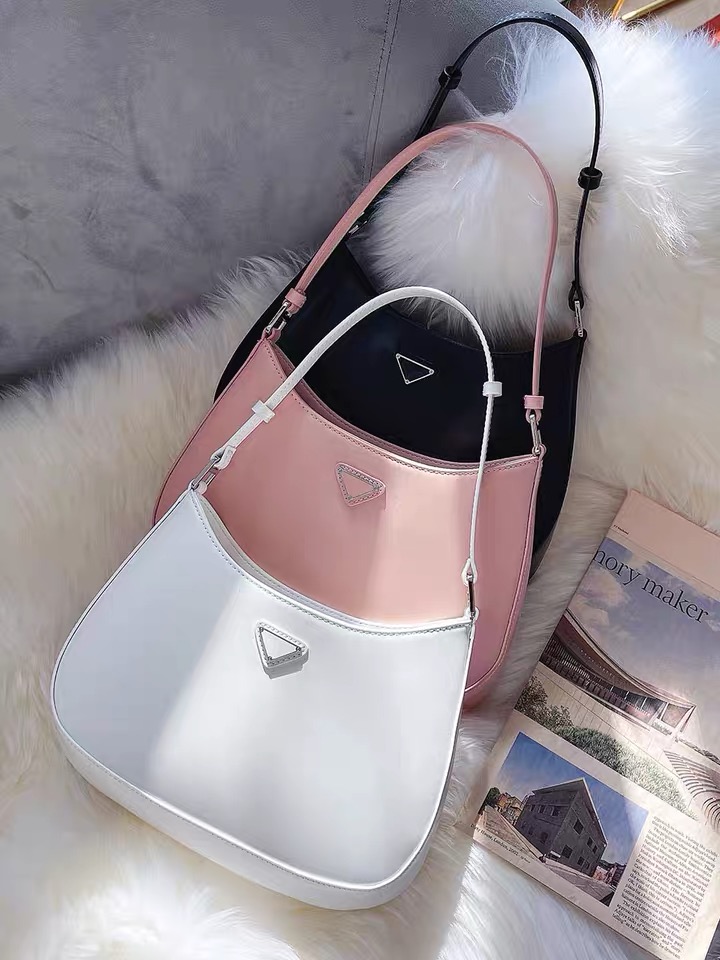 High quality Women Shoulder Bags Mid Ancient Armpit Portable Fashion Trend Leisure Lady Bag
High quality Women Shoulder Bags Mid Ancient Armpit Portable Fashion Trend Leisure Lady Bag