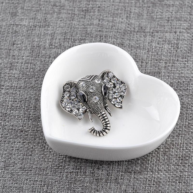 Pins, Brooches 2pcs Vintage Alloy Elephant Shape Brooch Rhinstone Animal Sweater Breastpin Clip Cardigan Corsage Gift Costum
Pins, Brooches 2pcs Vintage Alloy Elephant Shape Brooch Rhinstone Animal Sweater Breastpin Clip Cardigan Corsage Gift Costum