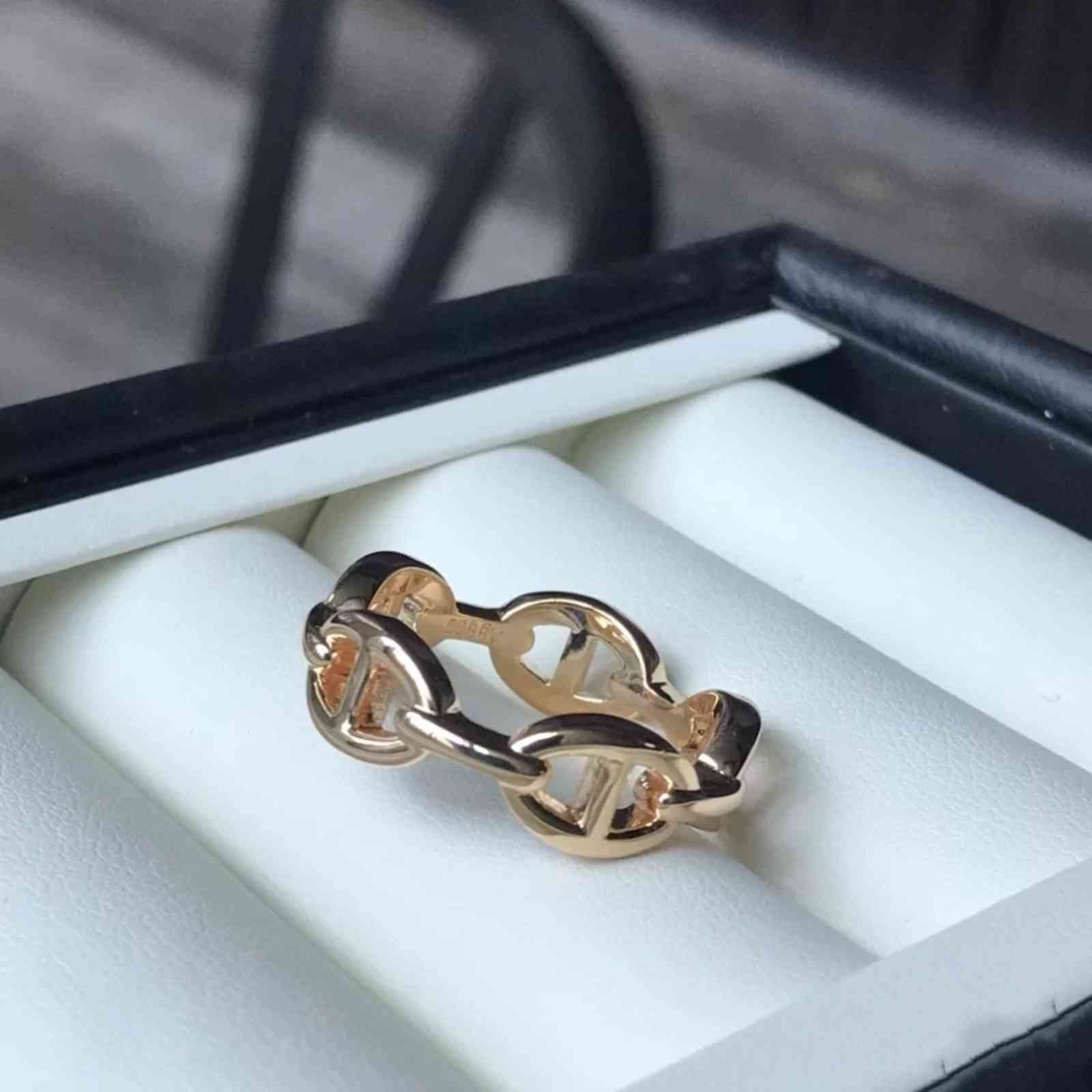 Emma's Naked Pig Nose Chain Lock Ring S925 Silver Original for Men and Women