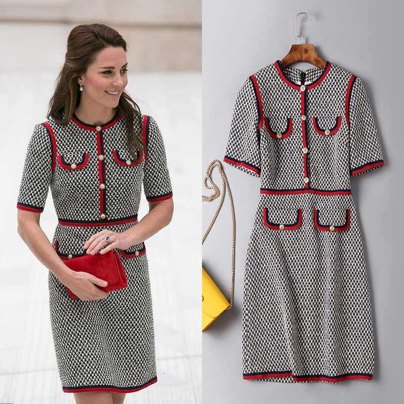 Dresses Princess Kate Plaid Around the Throat Short Mouwen Slim Dress Elegant Female Thick Wire Houndstooth Office Lady, Black;gray
Dresses Princess Kate Plaid Around the Throat Short Mouwen Slim Dress Elegant Female Thick Wire Houndstooth Office Lady, Black;gray