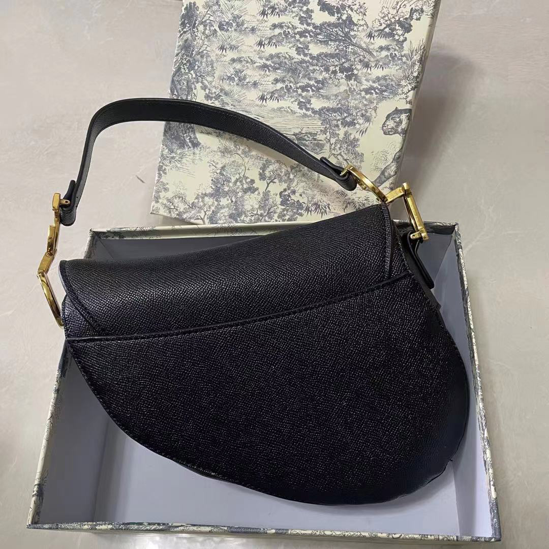 Fashion Ladies Handbags Women One Shoulder Messenger Bag Letters Leather Saddle Wallet Outdoor Lightweight Multicolor, White
Fashion Ladies Handbags Women One Shoulder Messenger Bag Letters Leather Saddle Wallet Outdoor Lightweight Multicolor, White