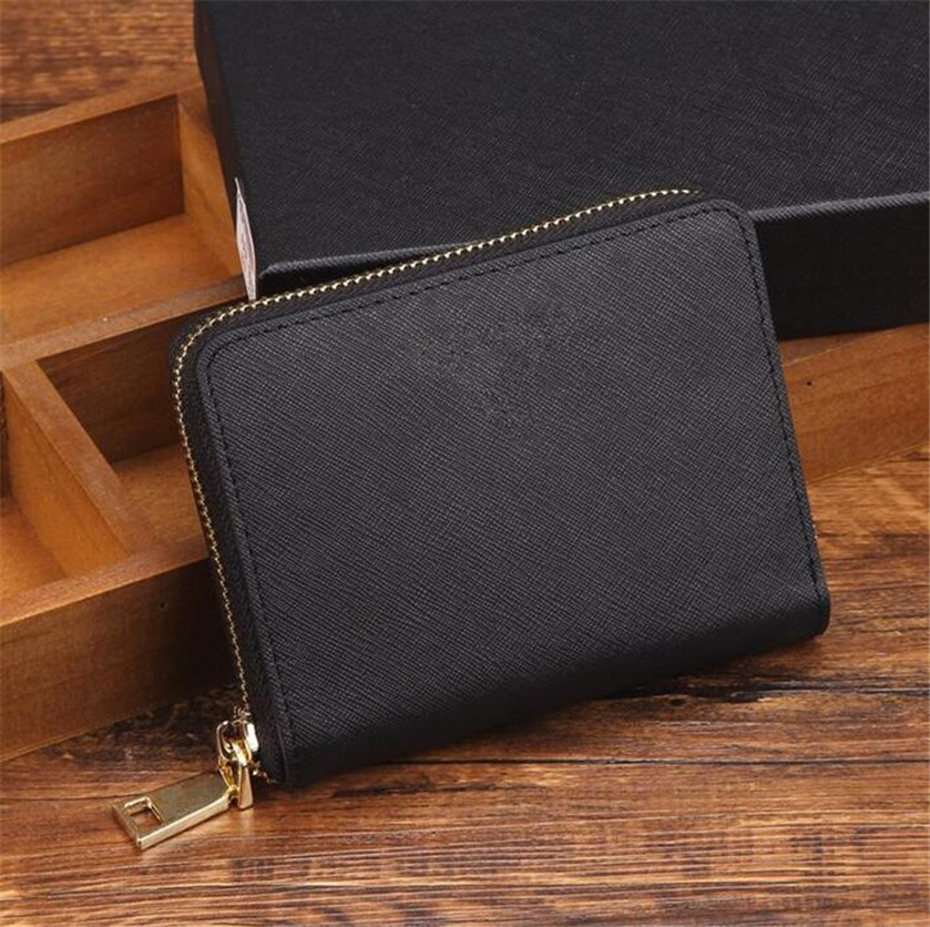 In stock! France style coin pouch men women lady leather coin purse key wallet mini wallet serial number dust bag 247
In stock! France style coin pouch men women lady leather coin purse key wallet mini wallet serial number dust bag 247