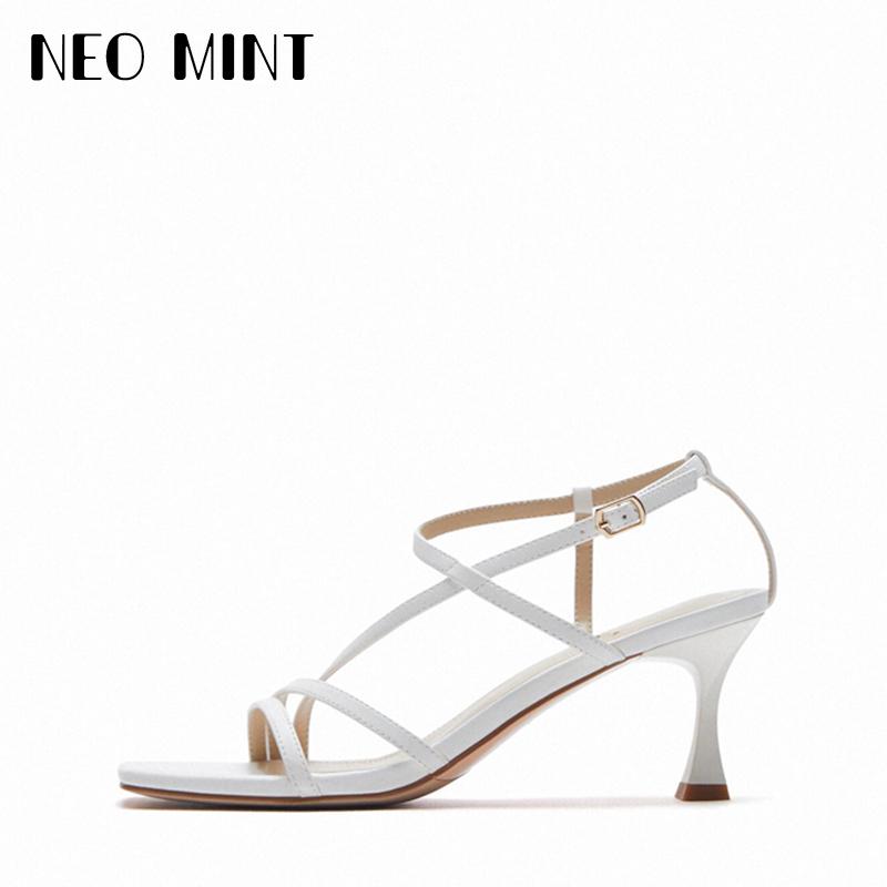 Dress Shoes 2021 Summer Women Samdals White Ankle Strap High Heels Fashion Square Toe Cross-tied Buckle Rome Party For, Black
Dress Shoes 2021 Summer Women Samdals White Ankle Strap High Heels Fashion Square Toe Cross-tied Buckle Rome Party For, Black